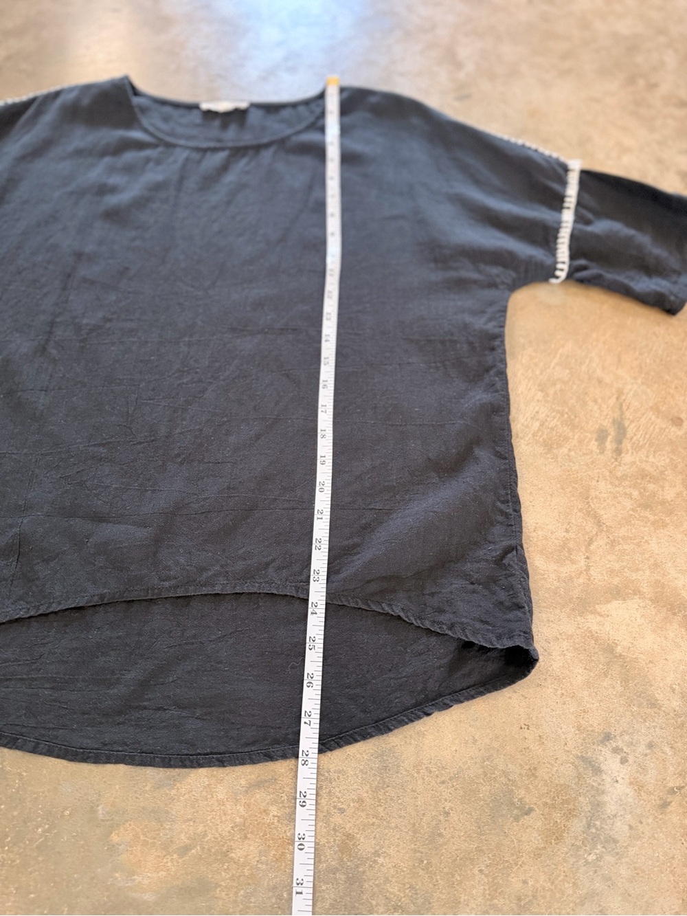 ILLA ILLA Linen Cotton Blend Top Black Whipstitch Detail Small - Picture 7 of 9